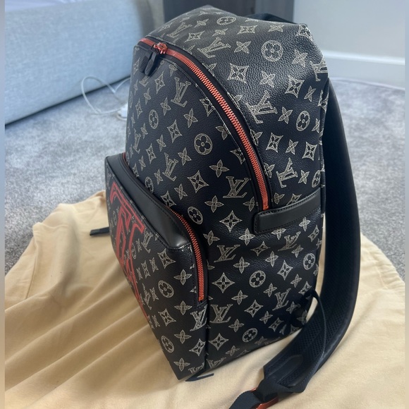 Louis Vuitton Apollo Backpack - Picture 3 of 9